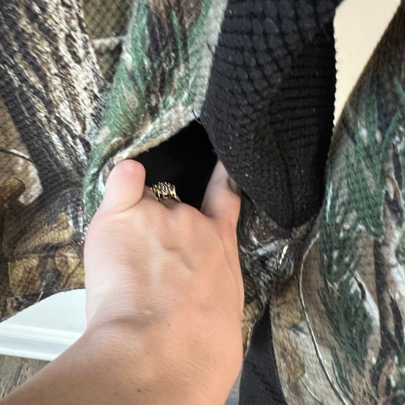 FINAL PRICE Gamehide Camo Zip Up Jacket - Picture 4 of 8